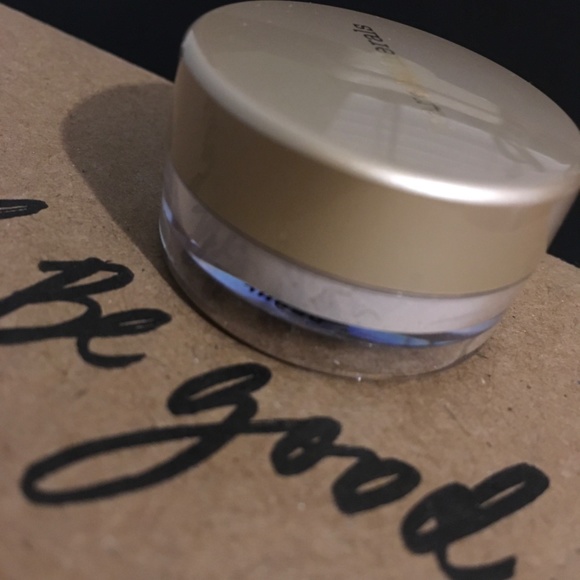 bareMinerals Other - bareMinerals Eyeshadow “Morning Glow”